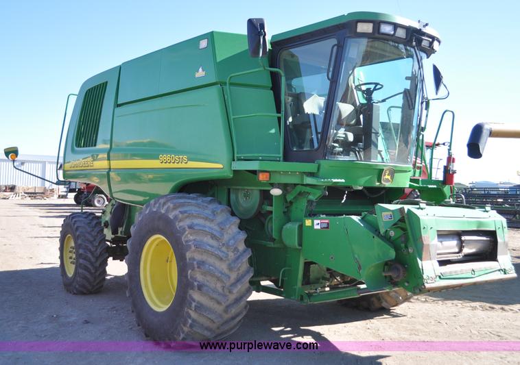 image for item C3226 2004 John Deere 9860 STS RWA combine