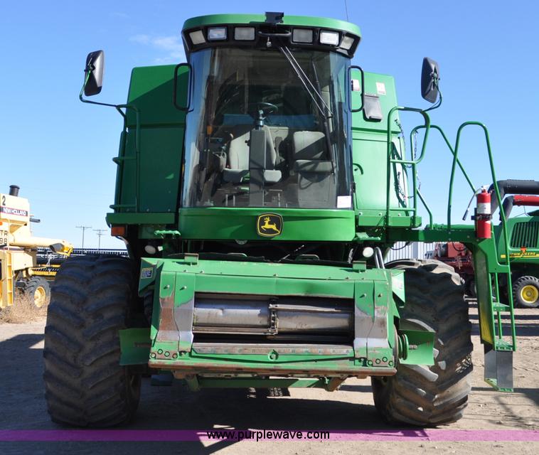 image for item C3226 2004 John Deere 9860 STS RWA combine
