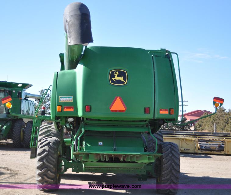 image for item C3226 2004 John Deere 9860 STS RWA combine