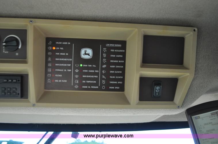 image for item C3226 2004 John Deere 9860 STS RWA combine