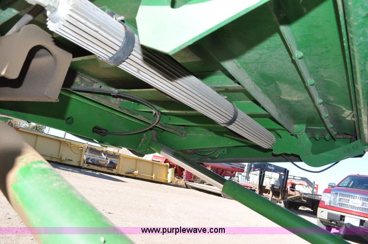 image for item C3226 2004 John Deere 9860 STS RWA combine