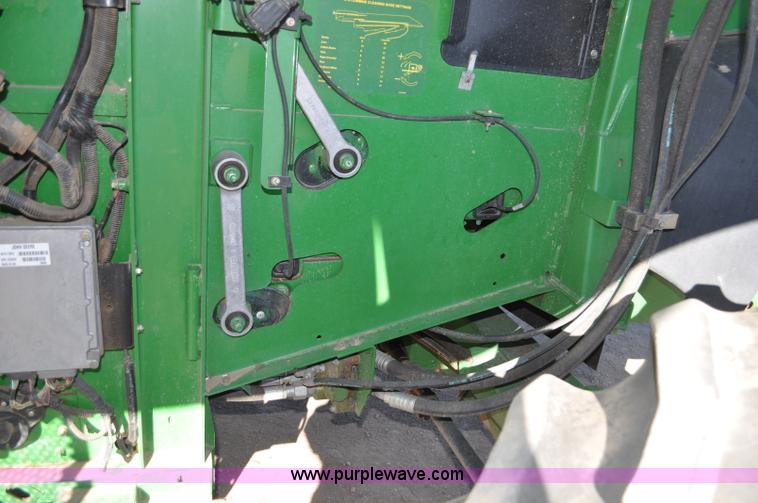 image for item C3226 2004 John Deere 9860 STS RWA combine