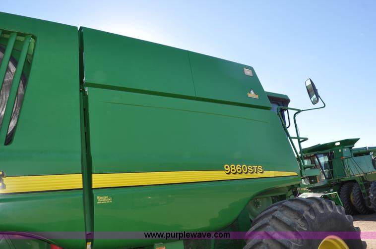 image for item C3226 2004 John Deere 9860 STS RWA combine