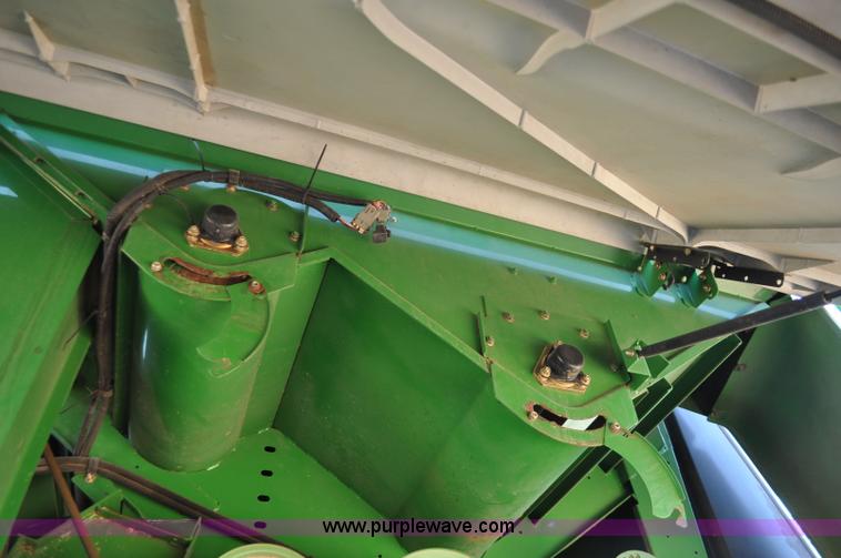 image for item C3226 2004 John Deere 9860 STS RWA combine