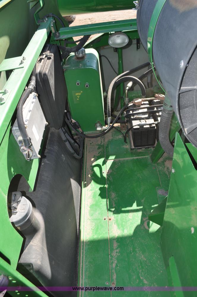 image for item C3226 2004 John Deere 9860 STS RWA combine