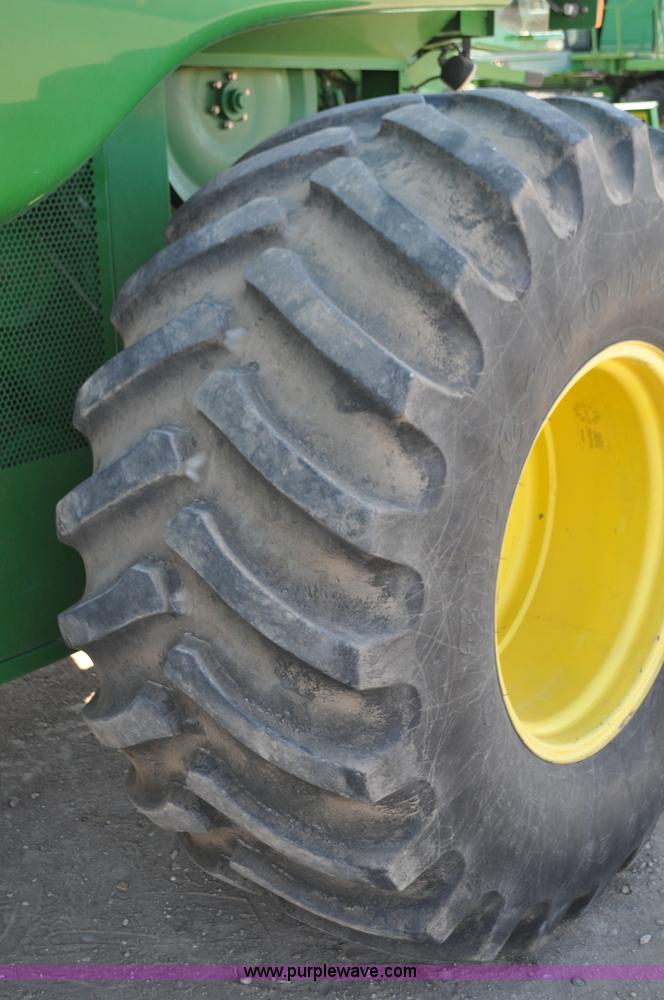 image for item C3226 2004 John Deere 9860 STS RWA combine