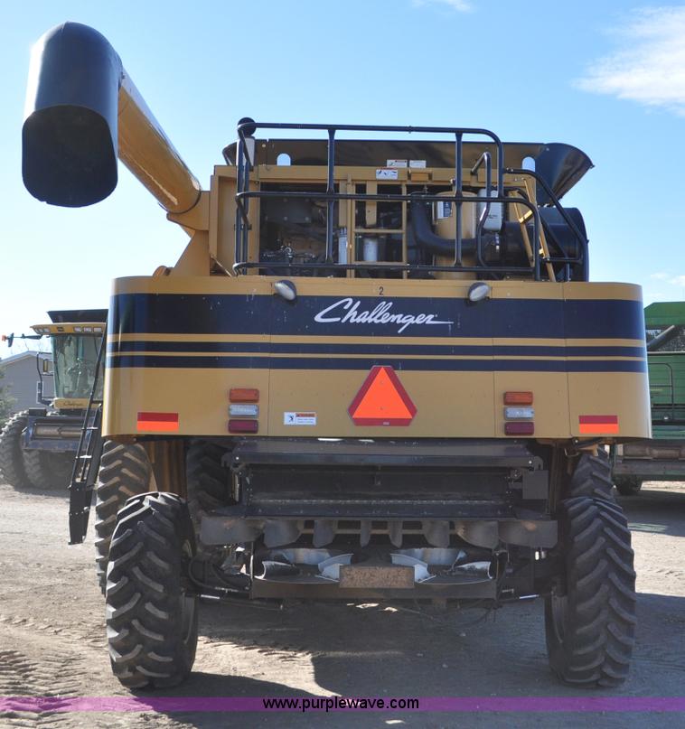 image for item C3227 2004 AGCO Challenger 670 combine