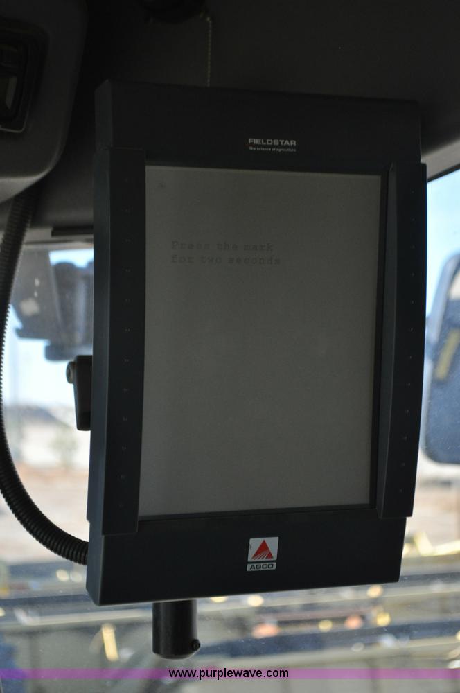 image for item C3227 2004 AGCO Challenger 670 combine