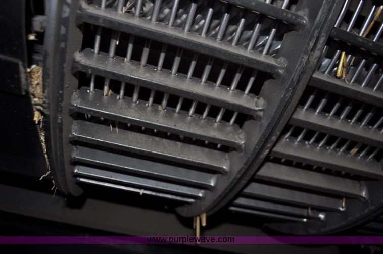 image for item C3227 2004 AGCO Challenger 670 combine