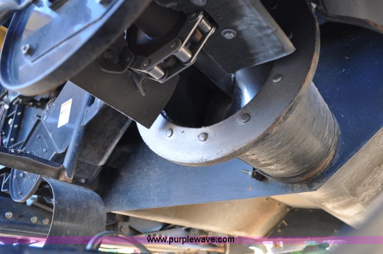 image for item C3227 2004 AGCO Challenger 670 combine