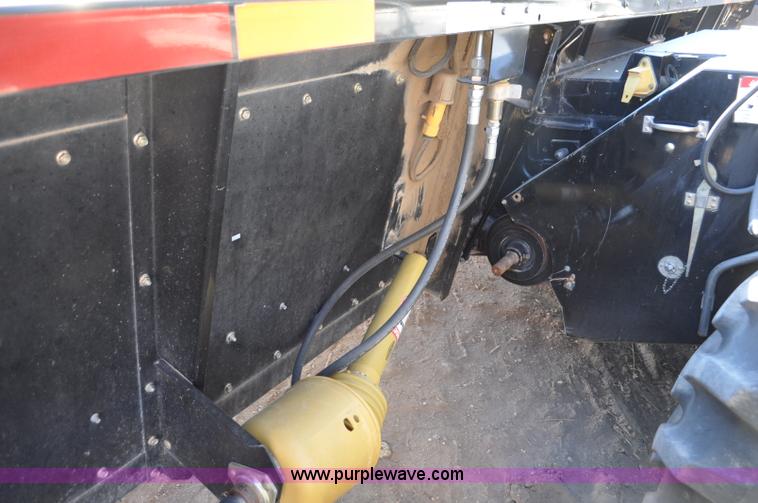 image for item C3227 2004 AGCO Challenger 670 combine