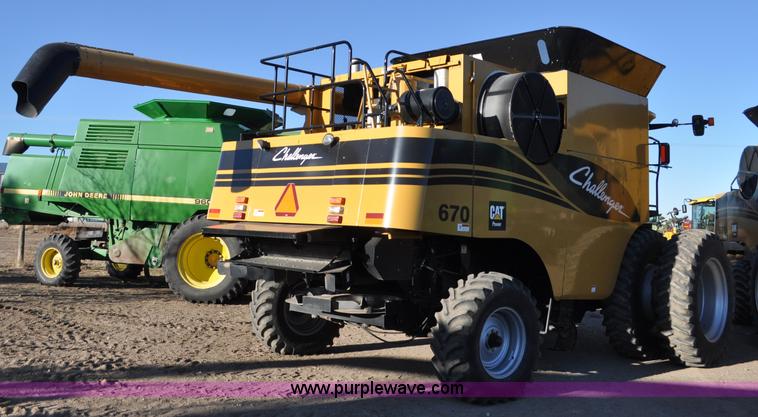 image for item C3228 2004 AGCO Challenger 670 combine