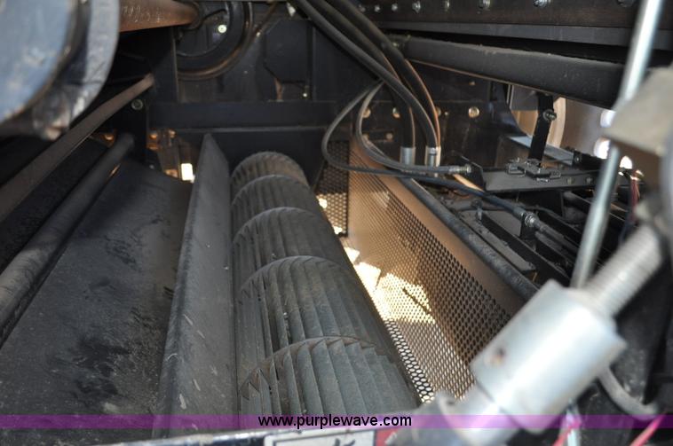 image for item C3228 2004 AGCO Challenger 670 combine