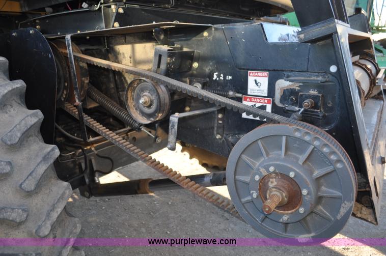 image for item C3228 2004 AGCO Challenger 670 combine