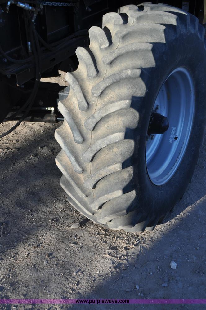 image for item C3228 2004 AGCO Challenger 670 combine