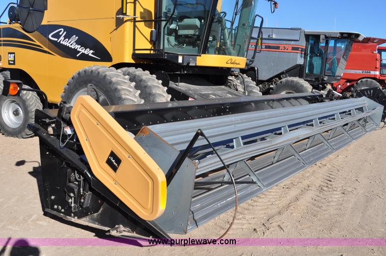image for item C3228 2004 AGCO Challenger 670 combine