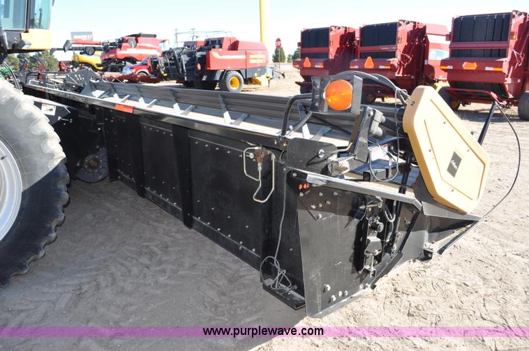 image for item C3228 2004 AGCO Challenger 670 combine