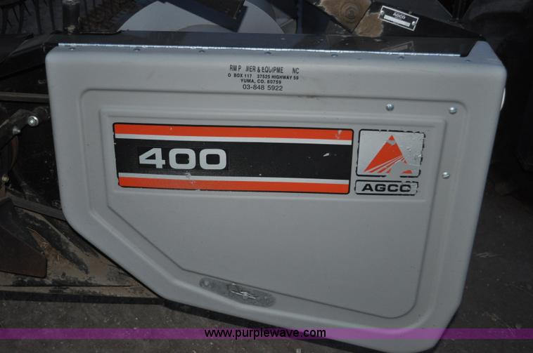 image for item C3231 1992 Gleaner R72 combine