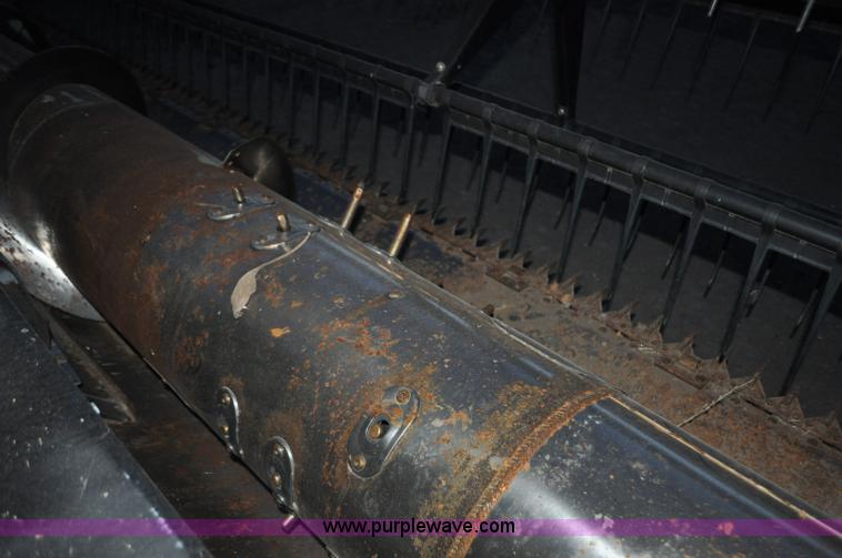 image for item C3231 1992 Gleaner R72 combine