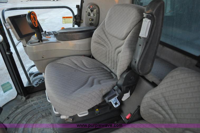 image for item C3232 2004 Case IH 8010 combine