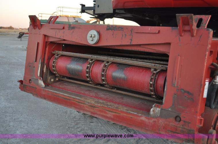 image for item C3232 2004 Case IH 8010 combine