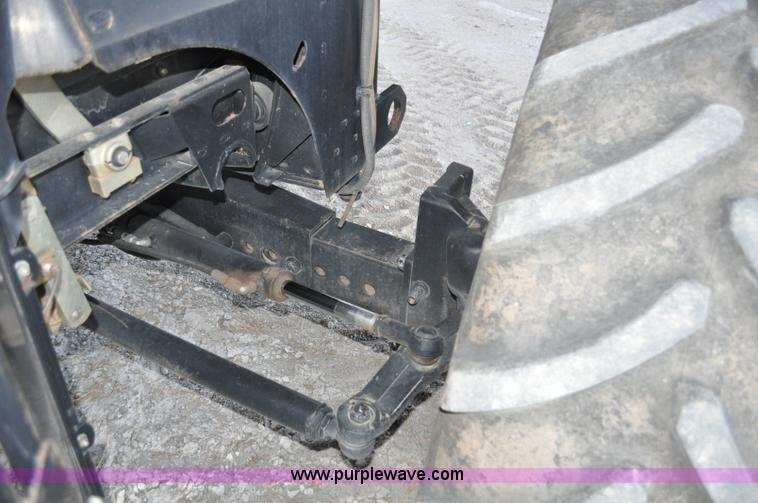 image for item C3232 2004 Case IH 8010 combine