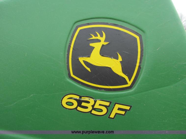 image for item D7015 2008 John Deere 635F 35' flex header