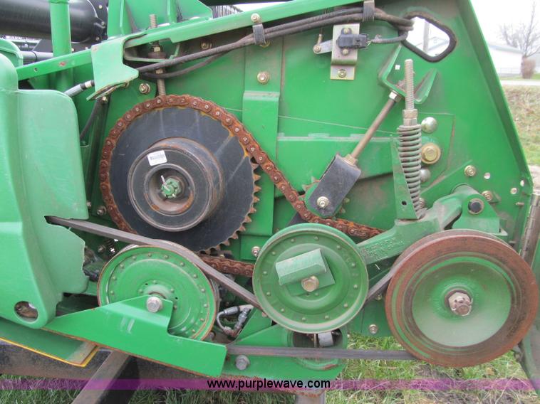 image for item D7015 2008 John Deere 635F 35' flex header
