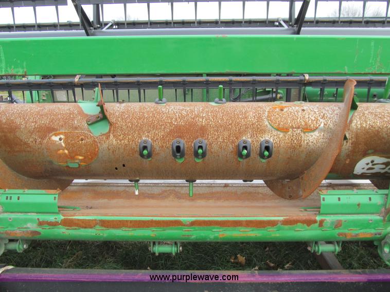 image for item D7015 2008 John Deere 635F 35' flex header