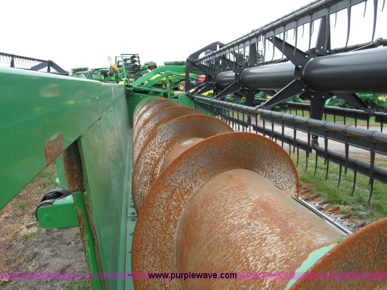 image for item D7015 2008 John Deere 635F 35' flex header