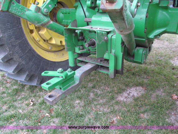 image for item D7016 1990 John Deere 4455 row crop tractor