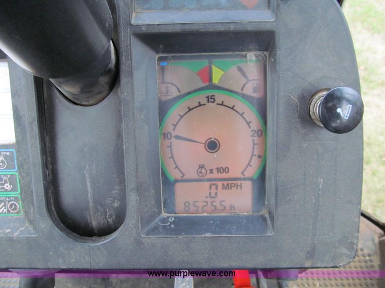 image for item D7016 1990 John Deere 4455 row crop tractor