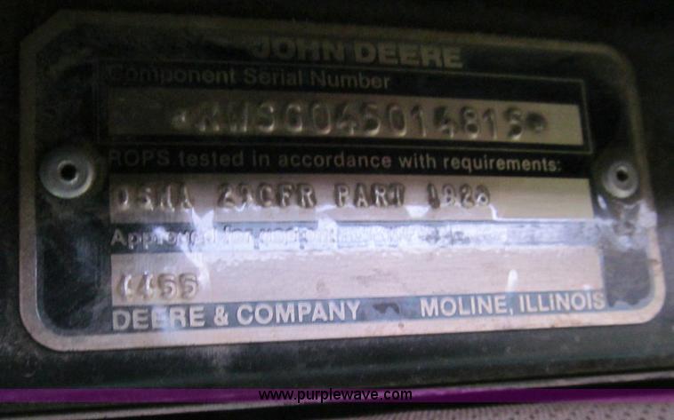 image for item D7016 1990 John Deere 4455 row crop tractor