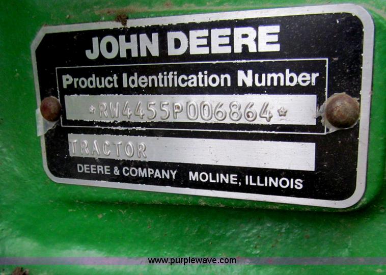 image for item D7016 1990 John Deere 4455 row crop tractor