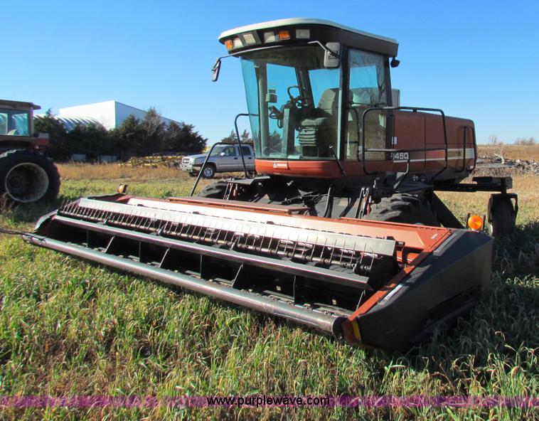 image for item E8173 Hesston 8450 swather