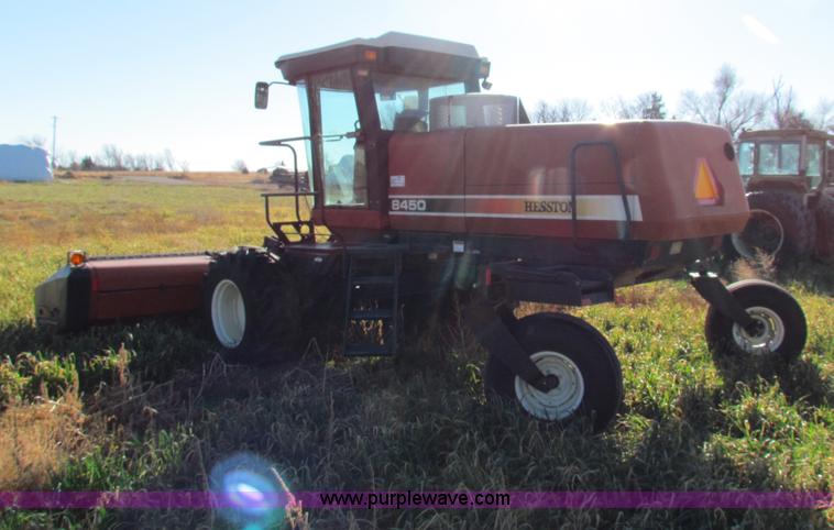 image for item E8173 Hesston 8450 swather