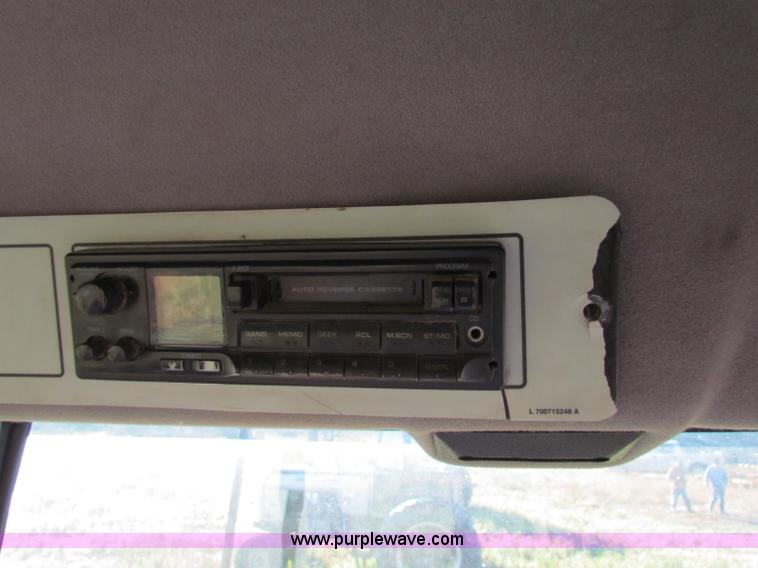 image for item E8173 Hesston 8450 swather