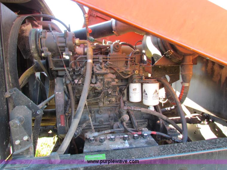 image for item E8173 Hesston 8450 swather