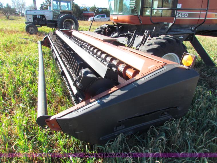 image for item E8173 Hesston 8450 swather