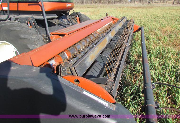 image for item E8173 Hesston 8450 swather