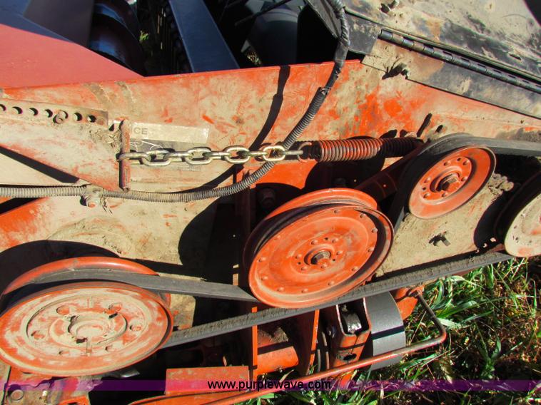 image for item E8173 Hesston 8450 swather