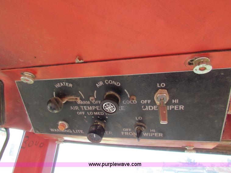 image for item E8174 White 2-135 Field Boss tractor