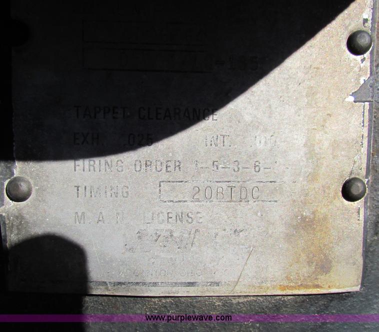 image for item E8174 White 2-135 Field Boss tractor