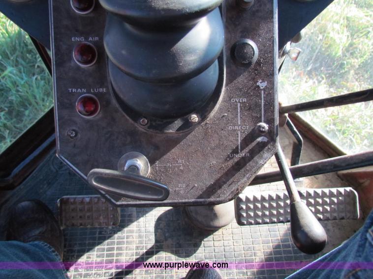 image for item E8175 White 2-105 Field Boss tractor