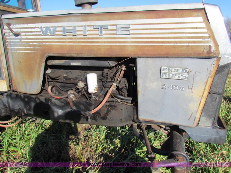 image for item E8175 White 2-105 Field Boss tractor