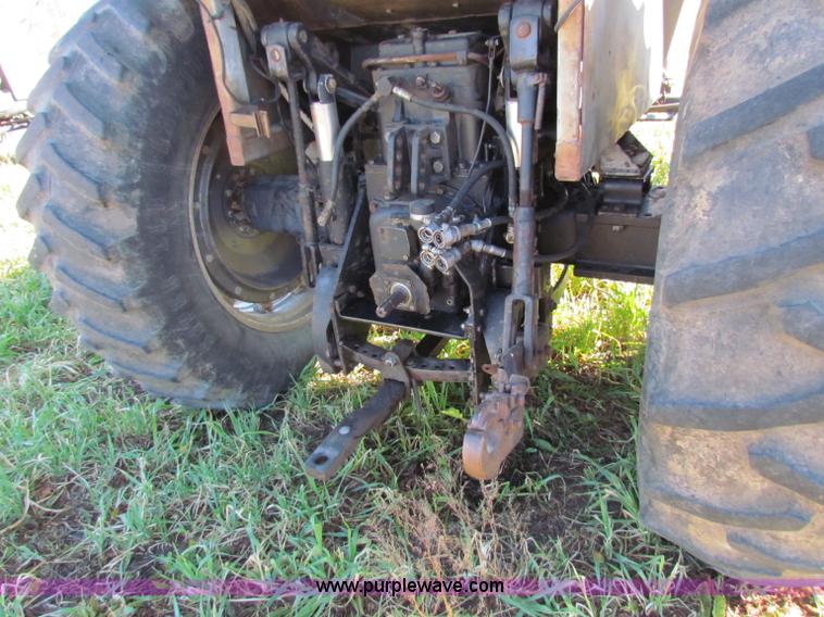 image for item E8175 White 2-105 Field Boss tractor