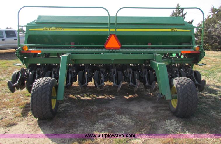 image for item E8184 John Deere 1590 no-till grain drill