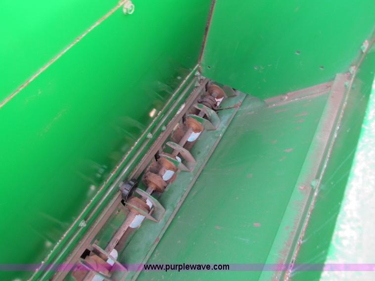 image for item E8184 John Deere 1590 no-till grain drill