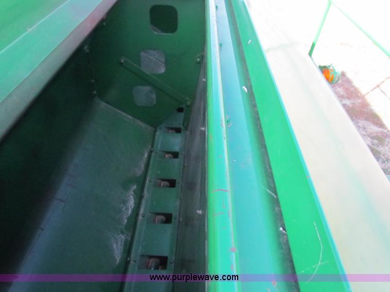 image for item E8184 John Deere 1590 no-till grain drill