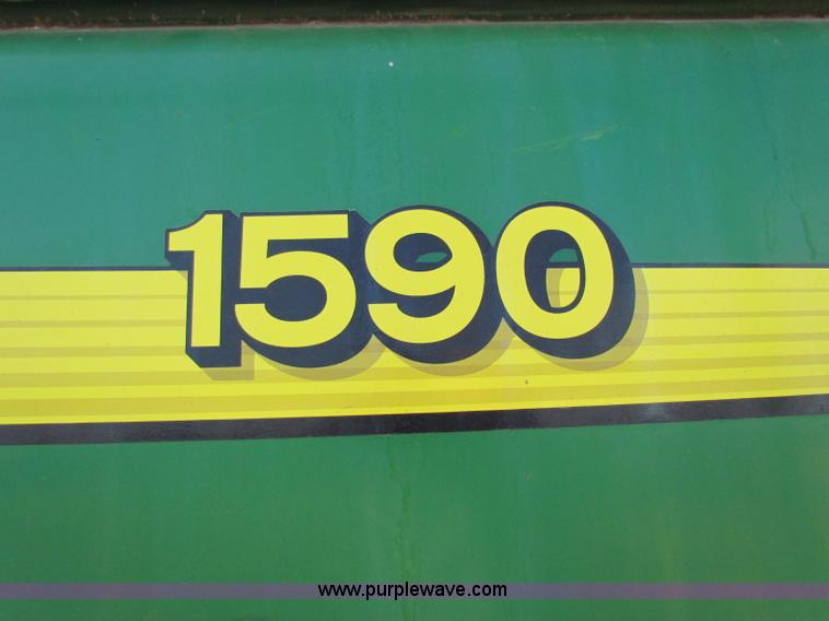 image for item E8184 John Deere 1590 no-till grain drill